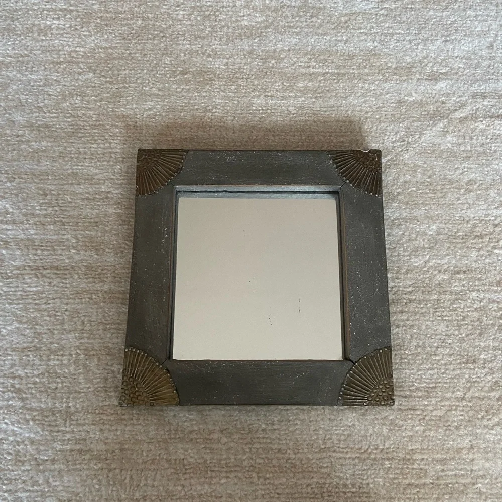 Decorative Hanging Wall Mirror